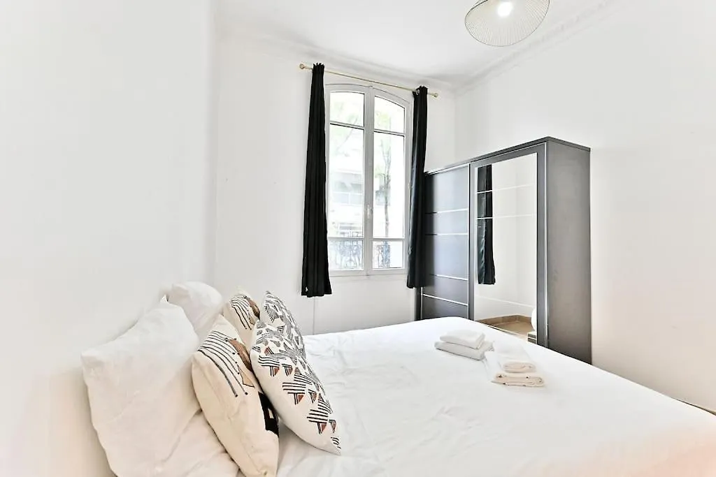 Appartement 2 Chambres Pyrenees Alexandre Dumas Parijs