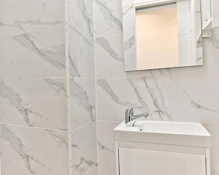 Apartment Appartement 2 Chambres Pyrenees Alexandre Dumas Paris